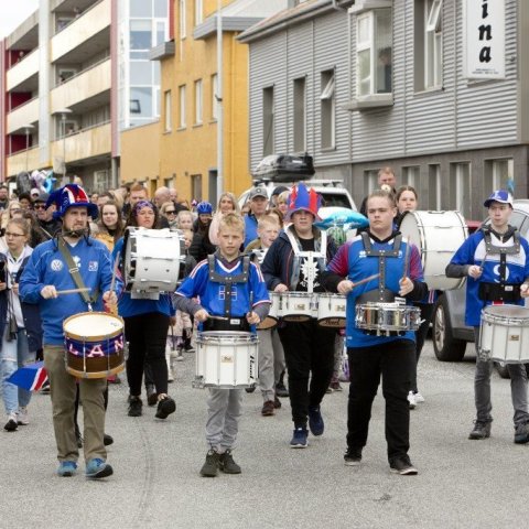 Skrúðganga á Akranesi á 17. júní 2018