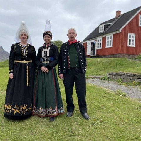 Sigríður Karen Samúelsdóttir, Sólveig María Karenardóttir og Guðjón Sólmundarson 