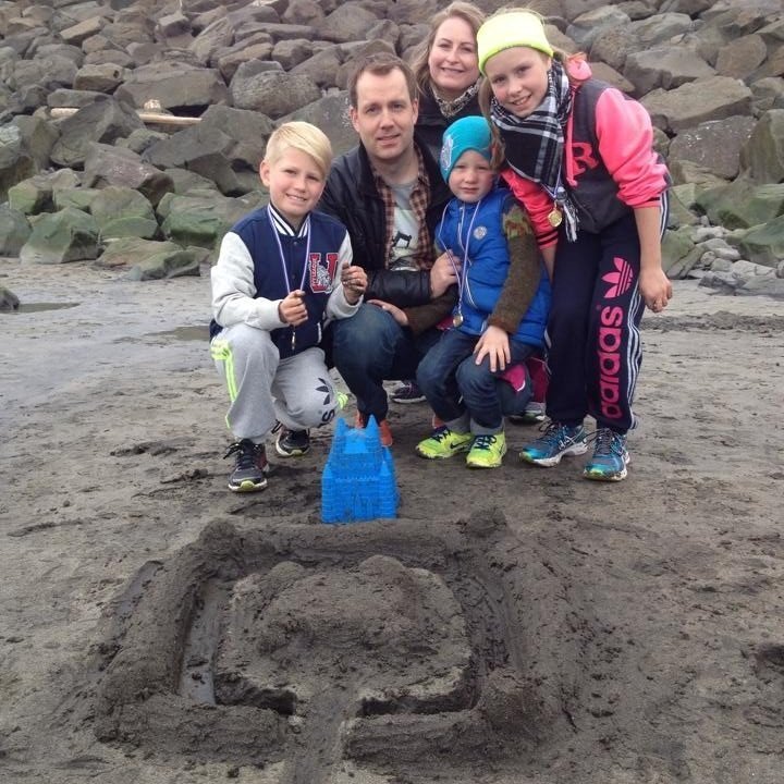 10531323_10152689705479179_526052194_n