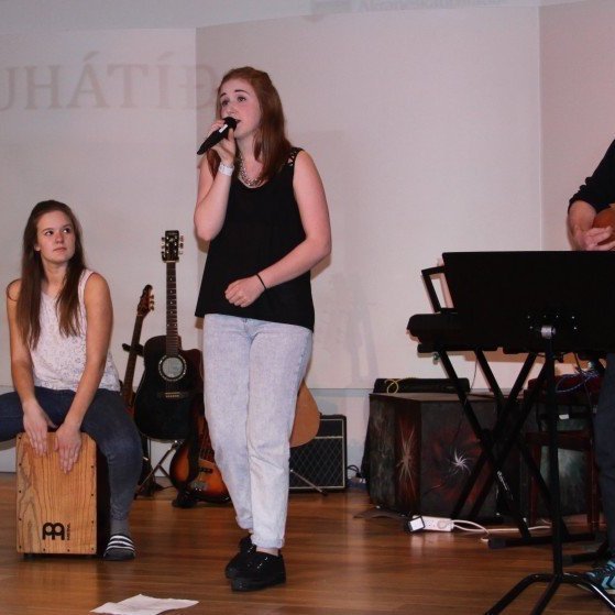 uppskeruh-t-akraneskaupsta-ar-2.6.14-017