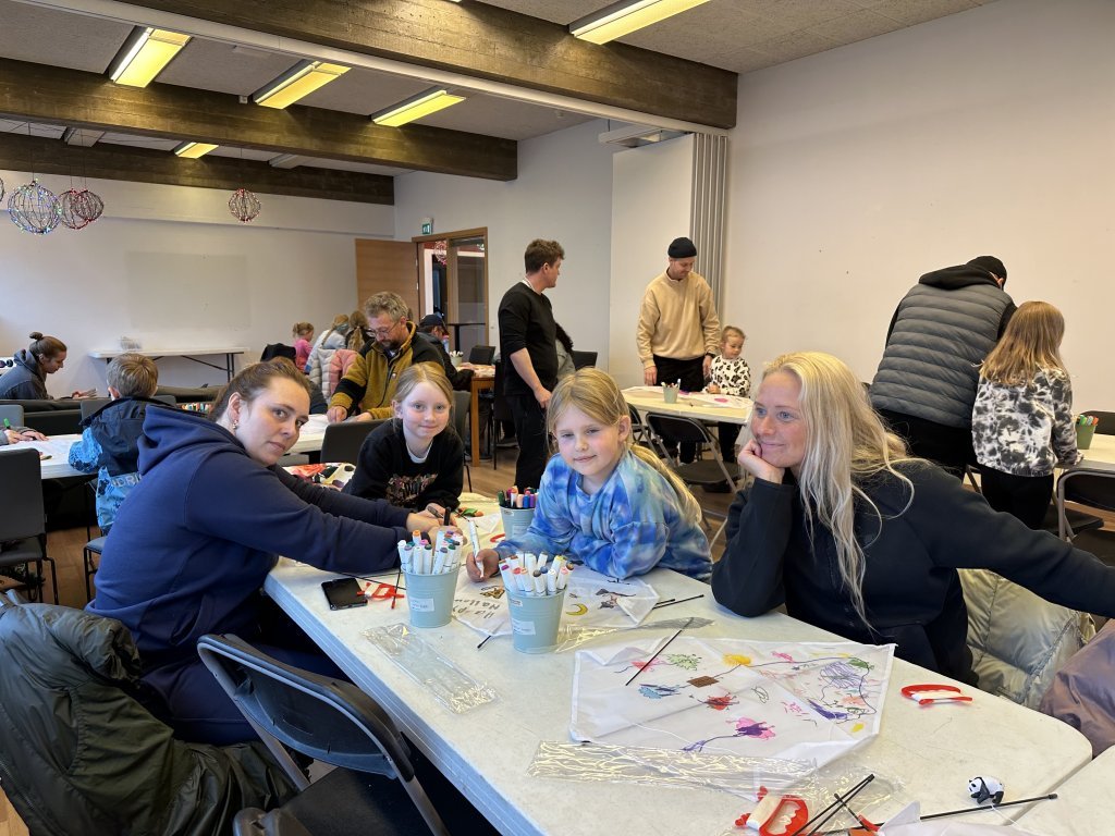 Flugdrekasmiðja Höfuðstöðvarinnar