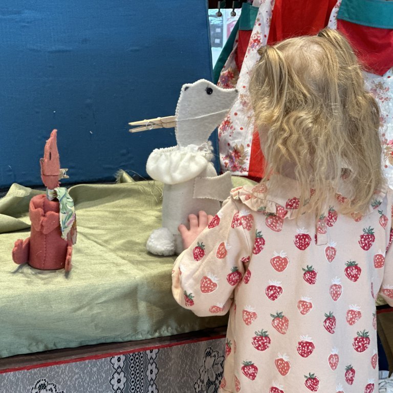 Brúðuleikhús - Töfrabækurnar, sagan af Gýpu - Leikhópurinn Umskiptingar
Ljósmyndir Vera Líndal