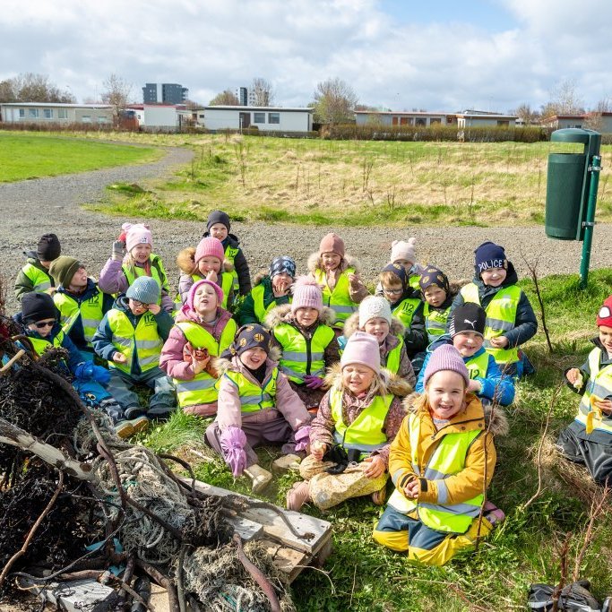 Sæskrímsla verkefni elstu barna á leikskólanum Garðaseli.
Ljósmyndir Guðni Hannesson