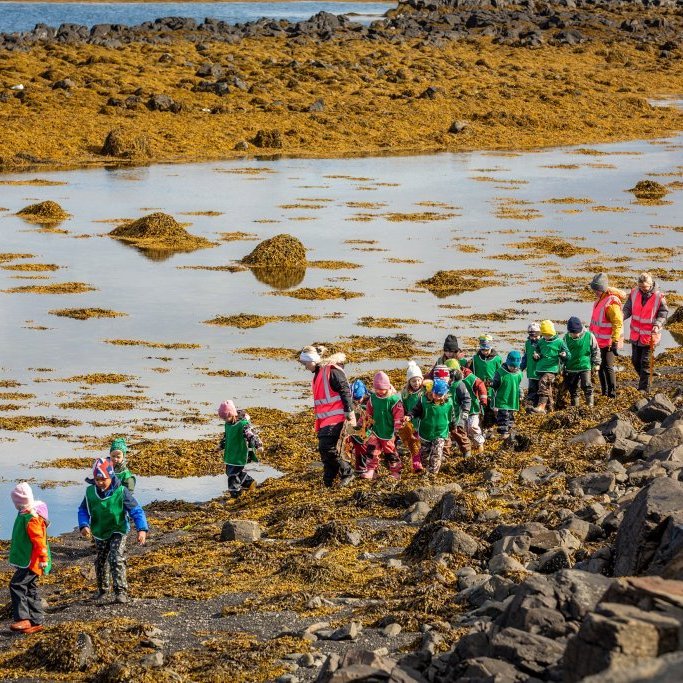 Sæskrímsla verkefni elstu barna á leikskólanum Teigaseli.
Ljósmyndir Guðni Hannesson