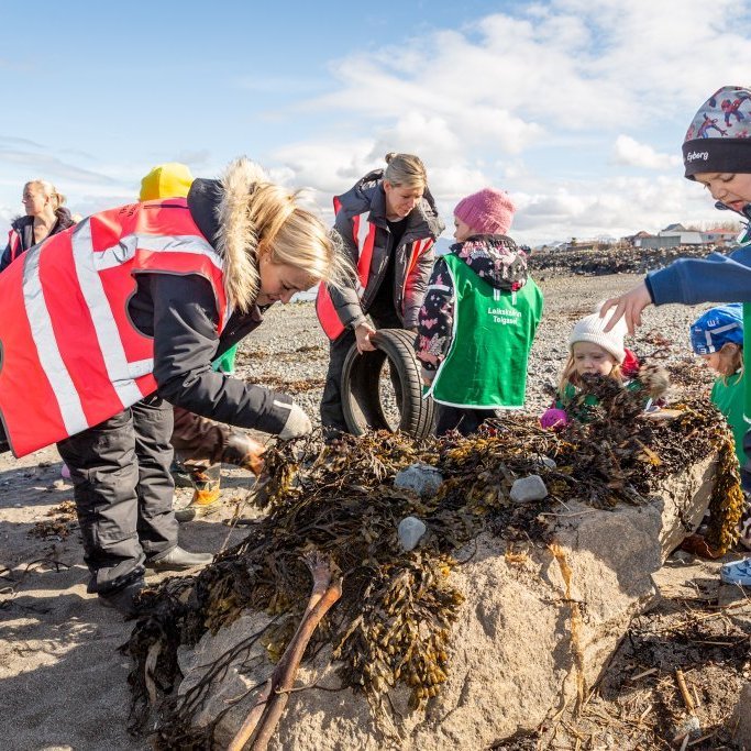 Sæskrímsla verkefni elstu barna á leikskólanum Teigaseli.
Ljósmyndir Guðni Hannesson