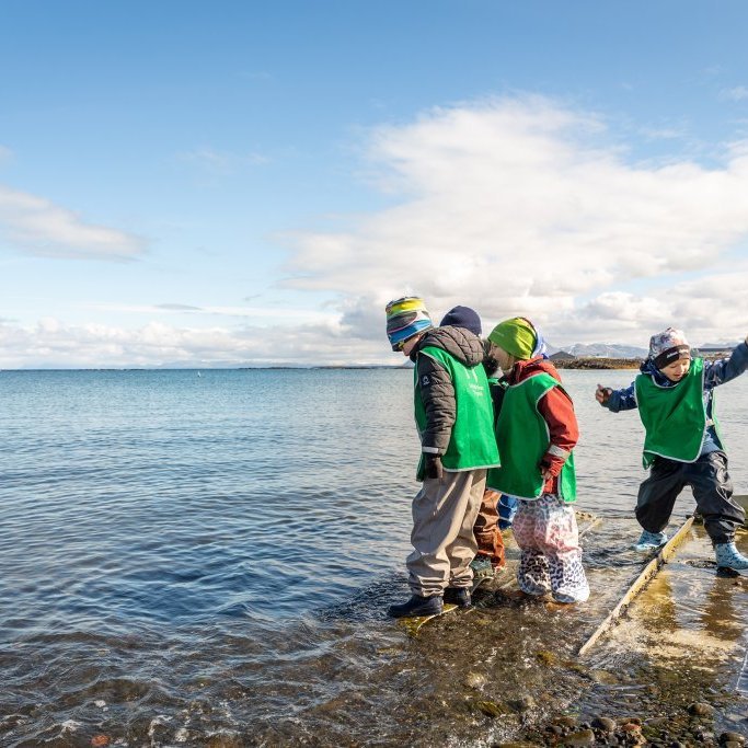 Sæskrímsla verkefni elstu barna á leikskólanum Teigaseli.
Ljósmyndir Guðni Hannesson