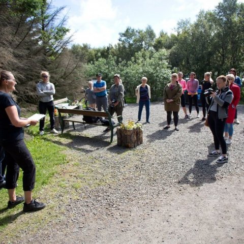 Gestir viðstaddir vígslunina