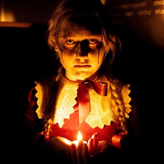 Hrollvekjuhús Byggðasafnsins í Görðum, ungmenni Akraneskaupstaðar í samvinnu við Auði Líndal / Ljósmyndir: Blik Studio