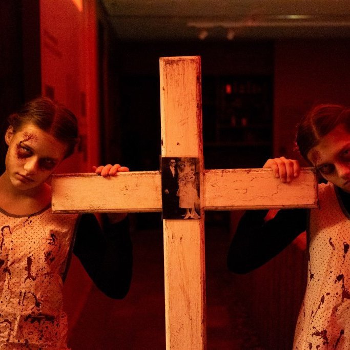 Hrollvekjuhús Byggðasafnsins í Görðum, ungmenni Akraneskaupstaðar í samvinnu við Auði Líndal / Ljósmyndir: Blik Studio