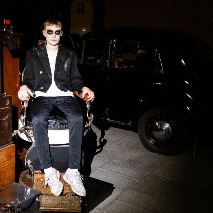 Hrollvekjuhúsið á Byggðasafninu í Görðum. 
Ungmenni Akraneskaupstaðar undir stjórn Auðar Líndal.
Ljósmyndir: Blik studio