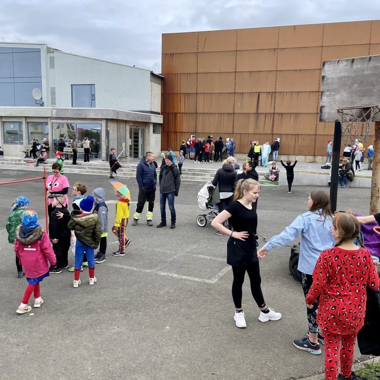 3b049dd1-e5a8-4fc4-a29b-fd387c406835