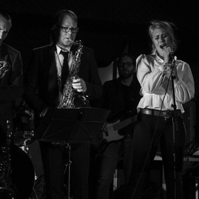 12194795_922574177821686_7802472387434675758_o