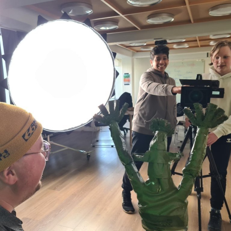 Sæskrímsli í Höfðavík - Unnið af unglingadeild grunnskólanna í Kvikmyndasmiðju sem Bergur Líndal og Þórður Helgi kenndu (2024)
Ljósmynd: Bergur Líndal