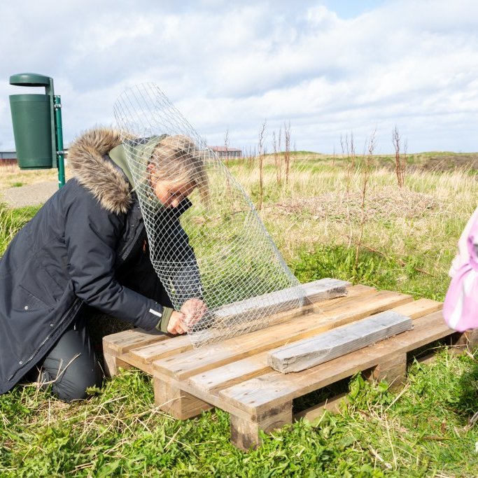 Sæskrímsli í Kalmansvík - Unnið af elstu deild leikskólans Garðaseli (2024)
Ljósmynd: Guðni Hannesson