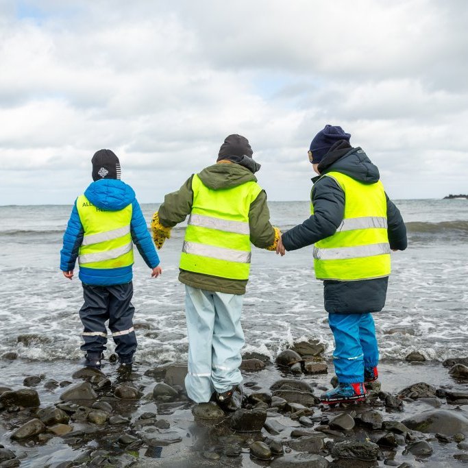 Sæskrímsli í Kalmansvík - Unnið af elstu deild leikskólans Garðaseli (2024)
Ljósmynd: Guðni Hannesson