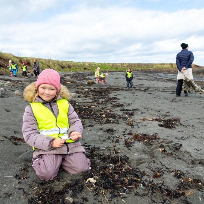 Sæskrímsli í Kalmansvík - Unnið af elstu deild leikskólans Garðaseli (2024)
Ljósmynd: Guðni Hannesson