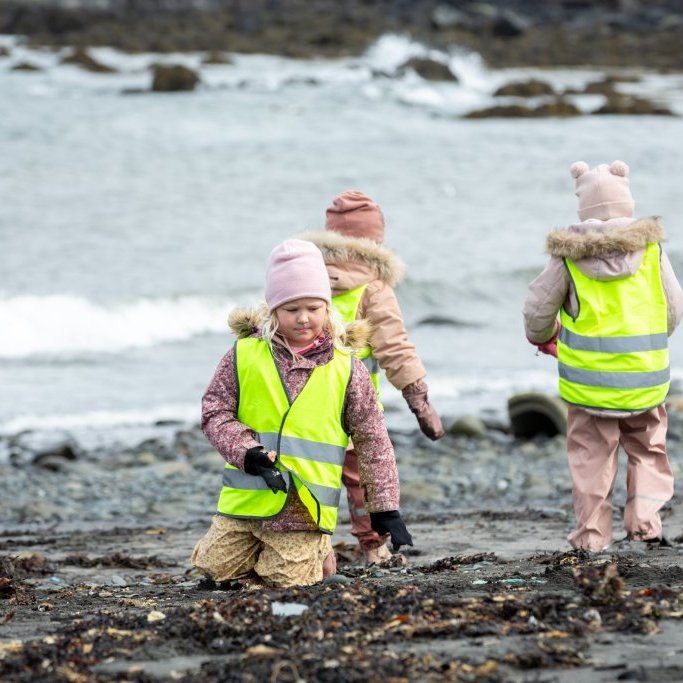 Sæskrímsli í Kalmansvík - Unnið af elstu deild leikskólans Garðaseli (2024)
Ljósmynd: Guðni Hannesson