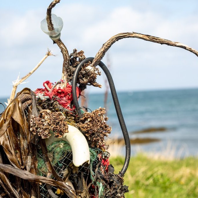 Sæskrímsli í Kalmansvík - Unnið af elstu deild leikskólans Garðaseli (2024)
Ljósmynd: Guðni Hannesson