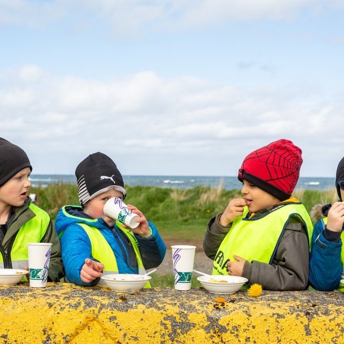 Sæskrímsli í Kalmansvík - Unnið af elstu deild leikskólans Garðaseli (2024)
Ljósmynd: Guðni Hannesson
