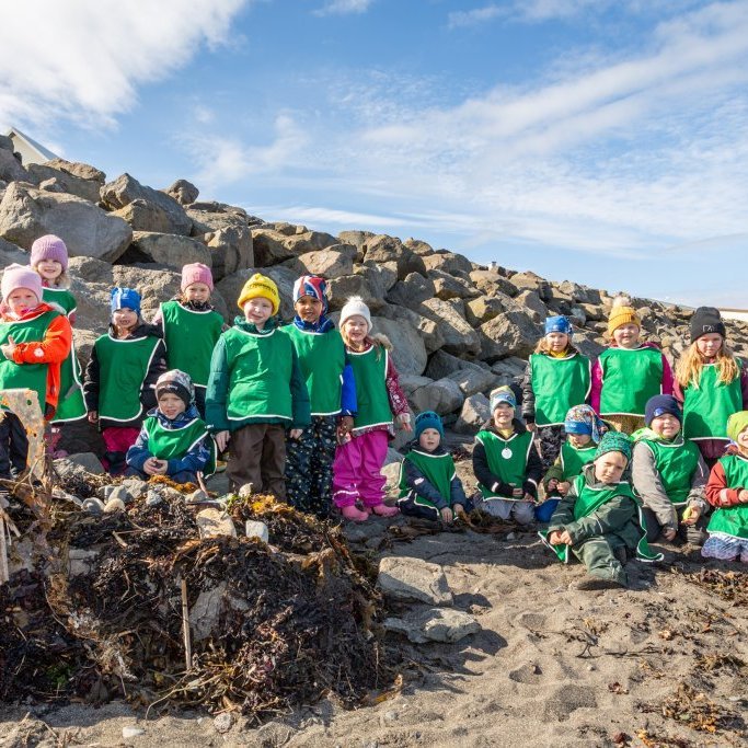 Sæskrímsli í Krókalóni - Unnið af elstu deild leikskólans Teigaseli (2024)
Ljósmynd: Guðni Hannesson