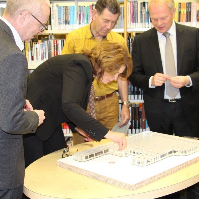 Tákn um undirritun er sett hjá því sveitarfélagi sem hefur undirritað sáttmálann á líkan af Íslandi. Hér má aðeins sjá Vesturlandshlutann.