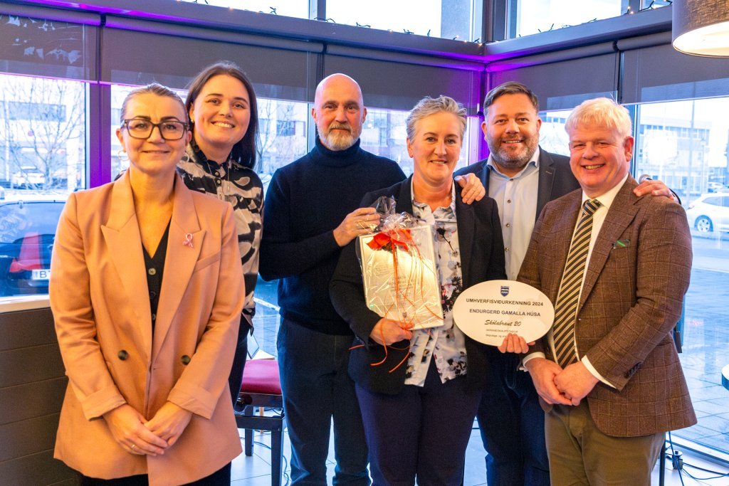 Endurgerð gamalla húsa - Skólabraut 20