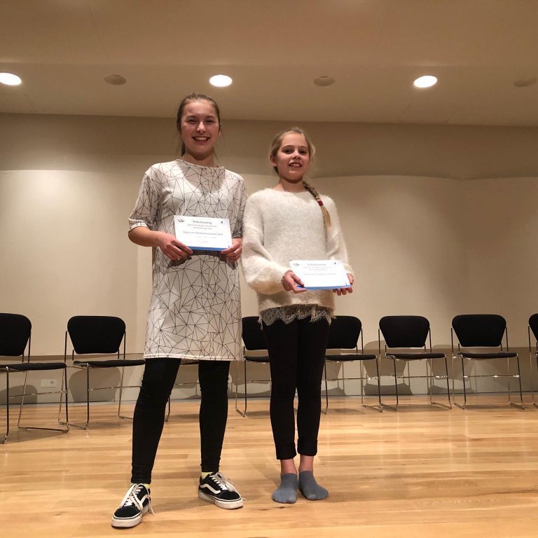 Ánægðir sigurvegarar