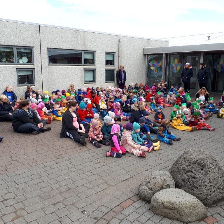 Í leikskóla er gaman