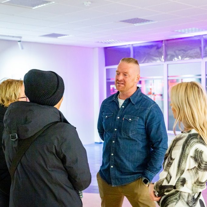 Eva Maren bauð á skemmtilega myndlistarsýningu ,,VIXI, ég hef lifað