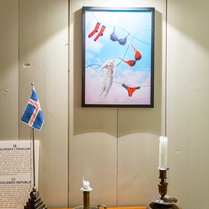 Birta Margrét Björgvinsdóttir sýndi skemmtieg ljósmyndaverk í Garðahúsi á samsýningu Byggðsafnsins í Görðum.
Ljósmyndir: Guðni Hannesson