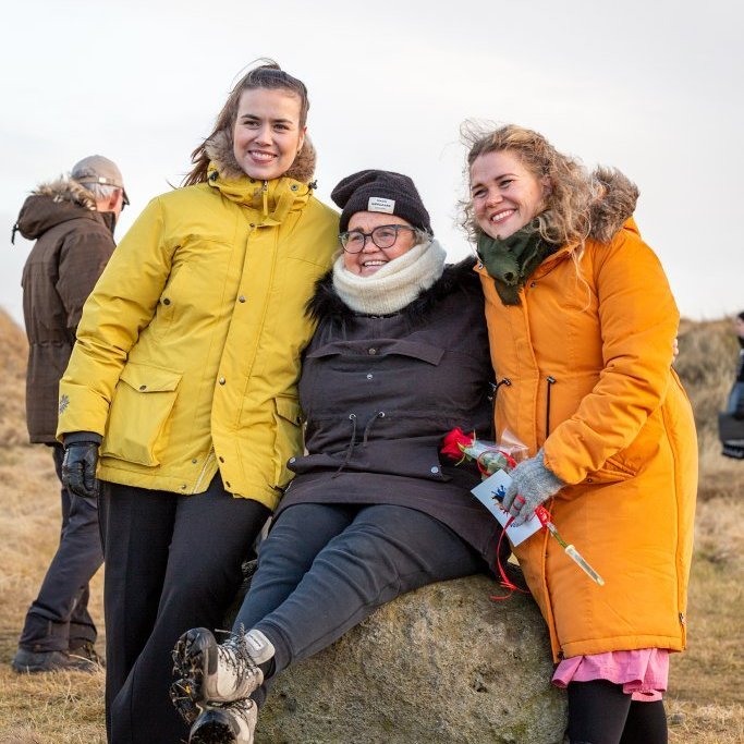 Akraneskaupstaður fjárfesti í nýju útilistaverki, náttúrusætinu Jókubungu - Höfundur verksins er Ása Katrín Bjarnadóttir 
Ljósmyndir: Guðni Hannesson