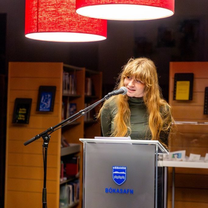 Vökudagar 2025 - Bókmenntakvöld bókasafns Akraness (Ljósmyndir: Guðni Hannesson)