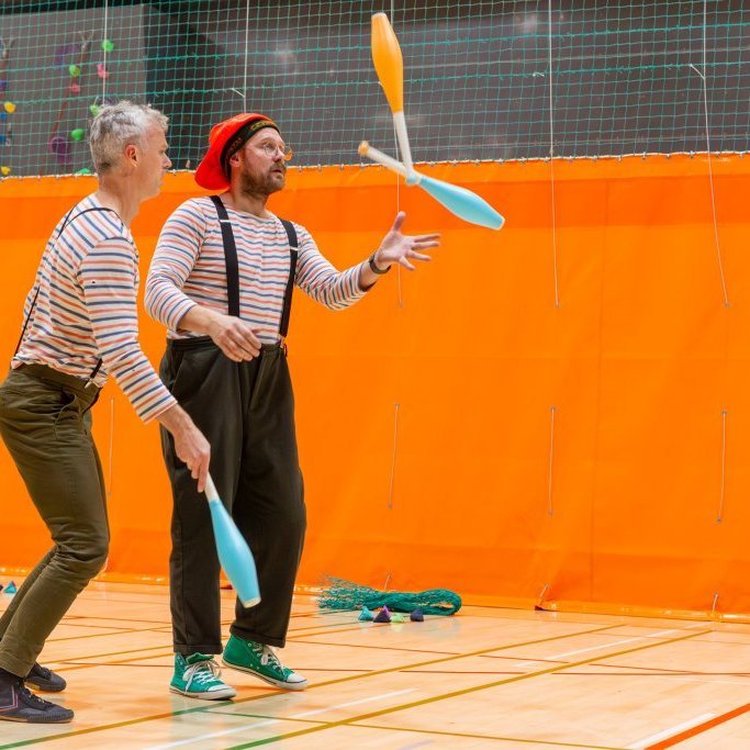 Vökudagar 2025 - Sirkússýning fyrir ungmenni bæjarsins, ,,Sjómenn