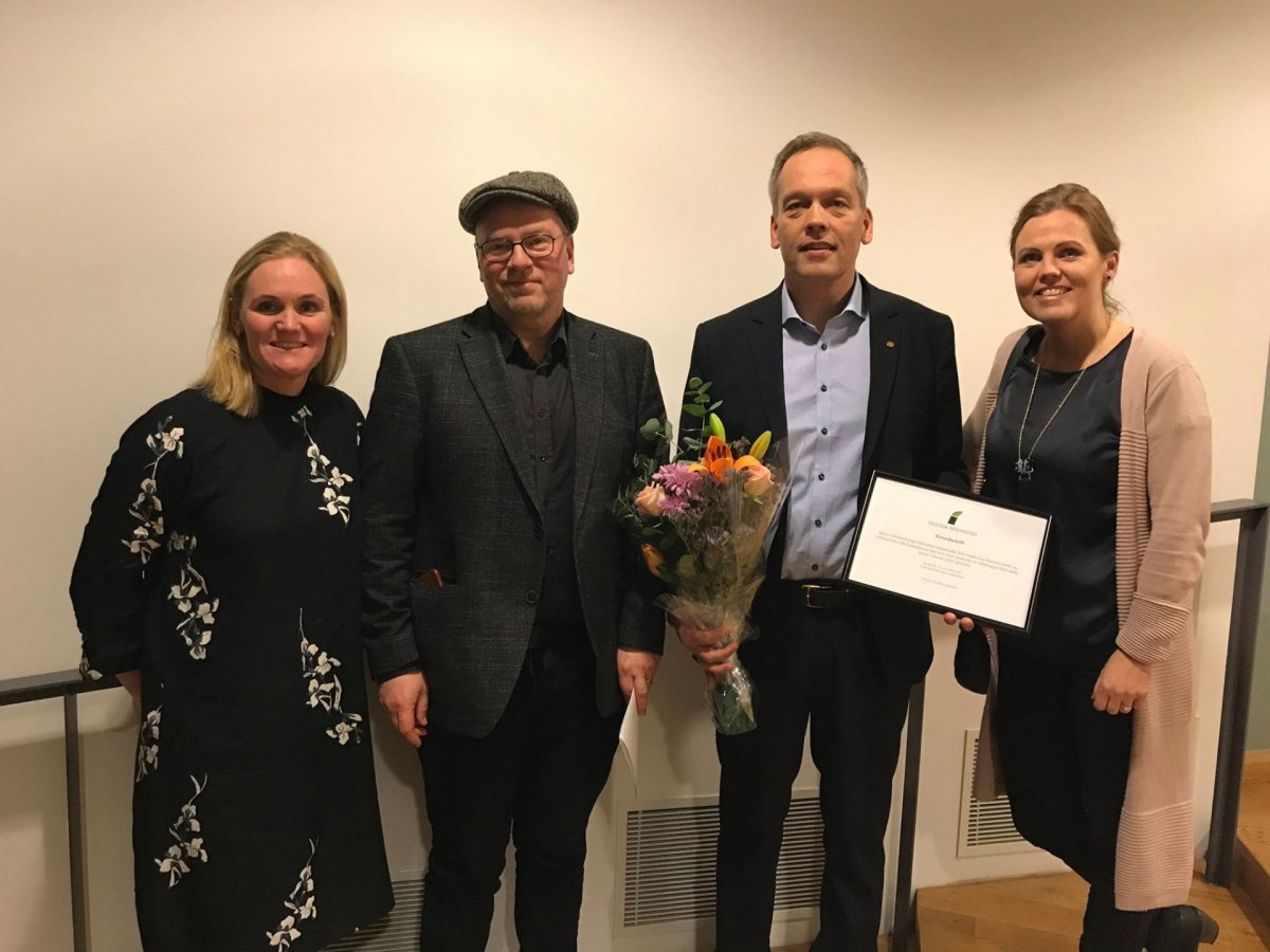 Skólastjórn Grundaskóla. Frá vinstri: Margrét Ákadóttir, Flosi Einarsson, Sigurður Arnar Sigurðsson …