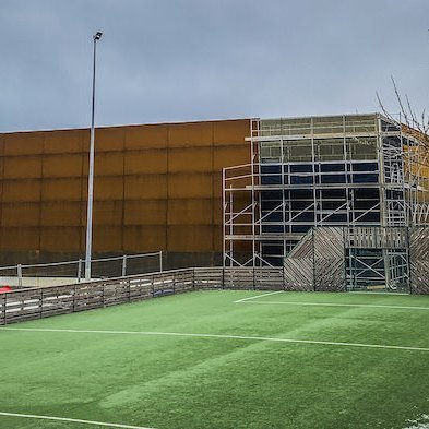 Mynd af fimleikahúsinu sem blaðamaður Skagafrétta tók