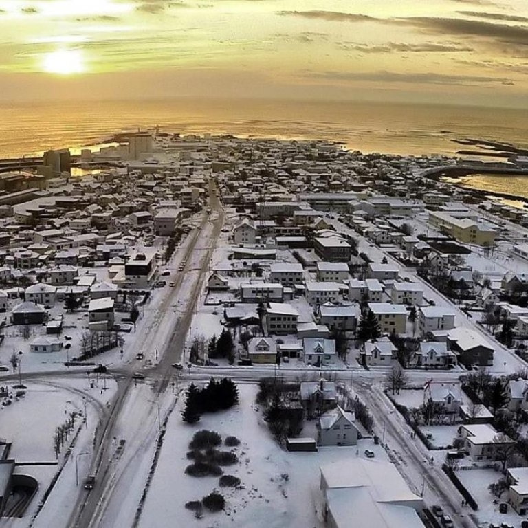 Yfirlitsmynd af Akranesi. Ljósmynd: Michał Miciur