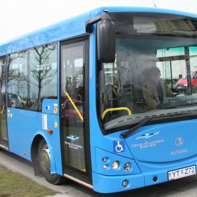 Innanbæjarstrætó hættur að ganga