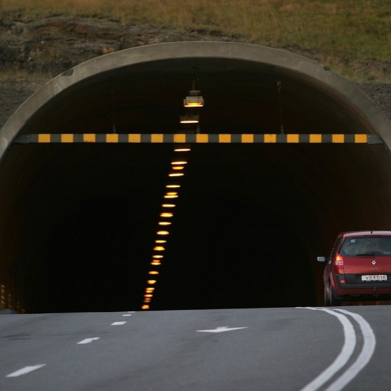 Bókun bæjarráðs Akraness um afhendingu Hvalfjarðargangna