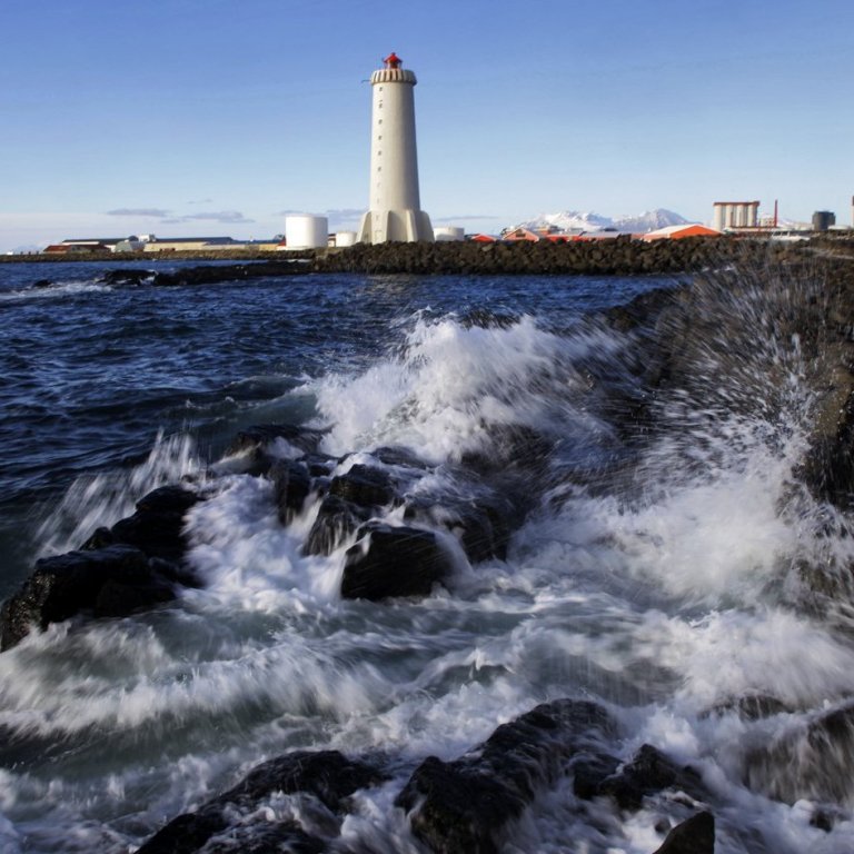 Ályktun bæjarstjórnar Akraness í tilefni þess að Hvalfjarðargöngum verður skilað til ríkisins og gja…