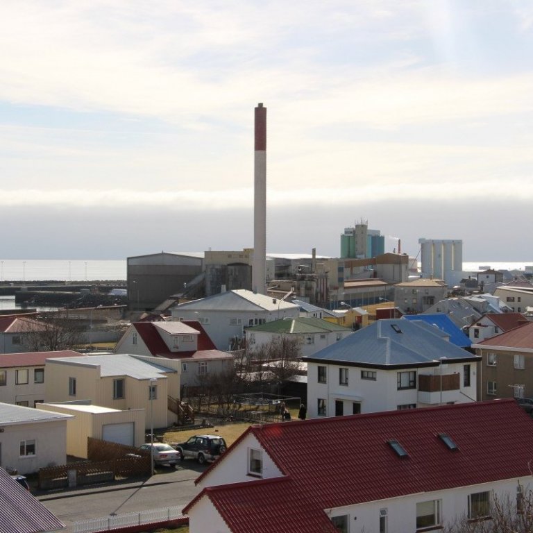 Breytt tímasetning - Sementsstrompurinn felldur á hádegi þann 22. mars 2019
