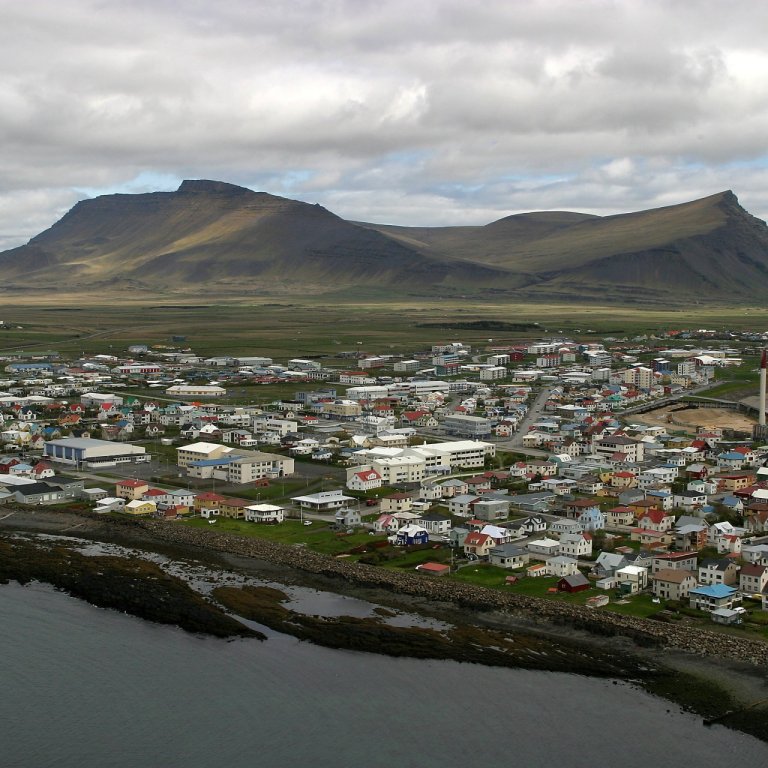 Akraneskaupstaður - óskar eftir að kaupa íbúð