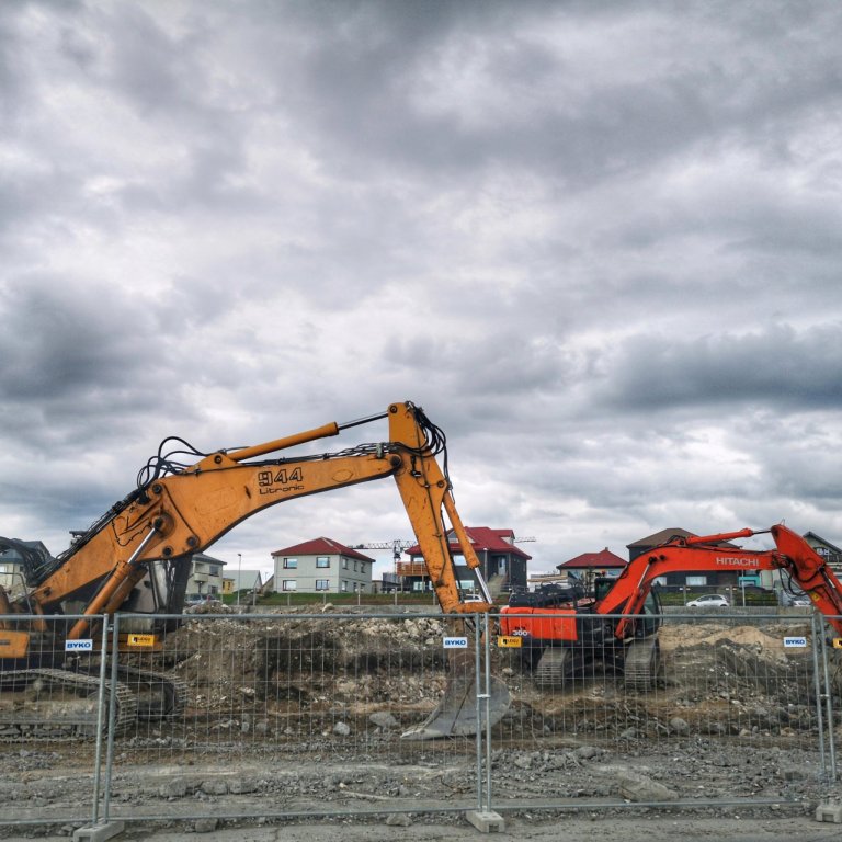 Framkvæmdaverkefnum fjölgað og flýtt fyrir 321 m.kr.