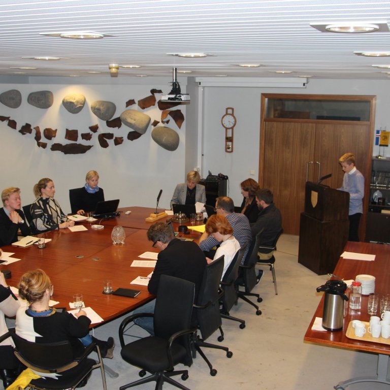 Bæjarstjórnarfundur unga fólksins.