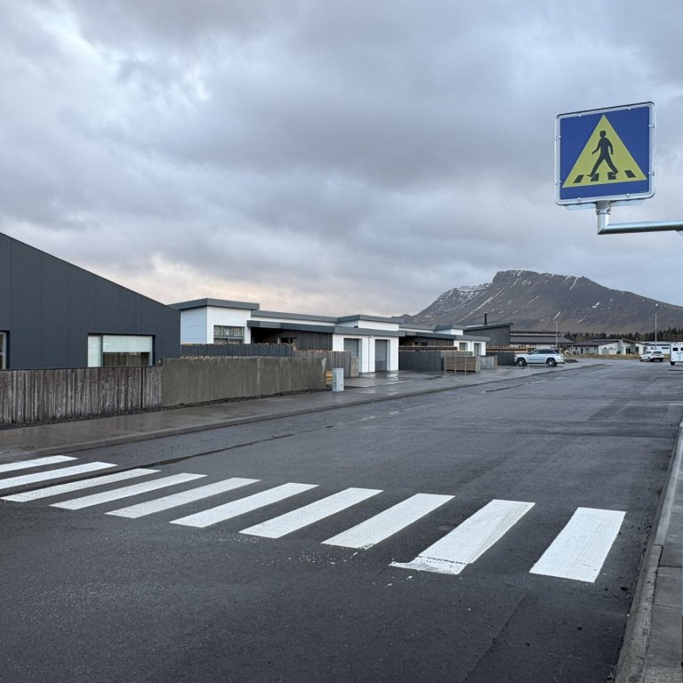 Átta nýjar gangbrautir í Skógarhverfi