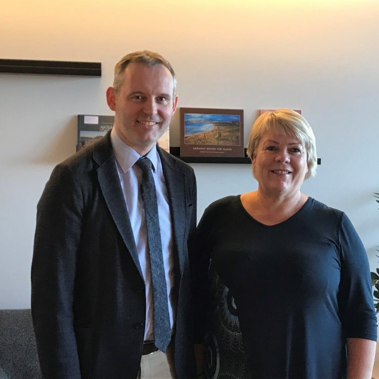 Lilja Rafney og Sævar Freyr ræða atvinnuuppbyggingu á Akranesi