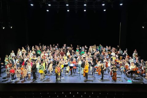 Um 320 tónlistarnemendur munu sækja Akranes heim um helgina og spila á uppskerutónleikum á sunnudag.…