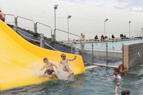 Sundlaugin á Jaðarsbökkum lokuð fram á mánudag