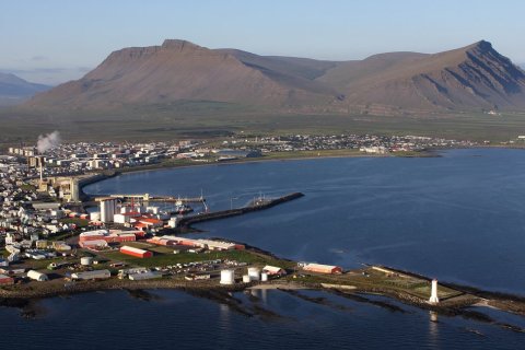 Bæjarstjórnarfundur þann 14. apríl 2026