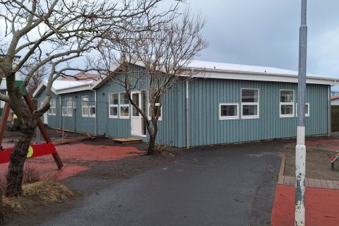 Með fréttaseríunni ,,Framkvæmda fréttir