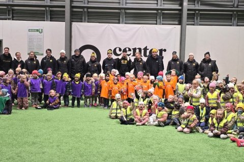 Knattspyrnumenn og -konur framtíðarinnar. Mynd: KFÍA.